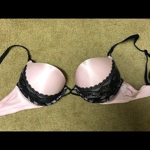 Victoria’s Secret Push Up Bra - 34B